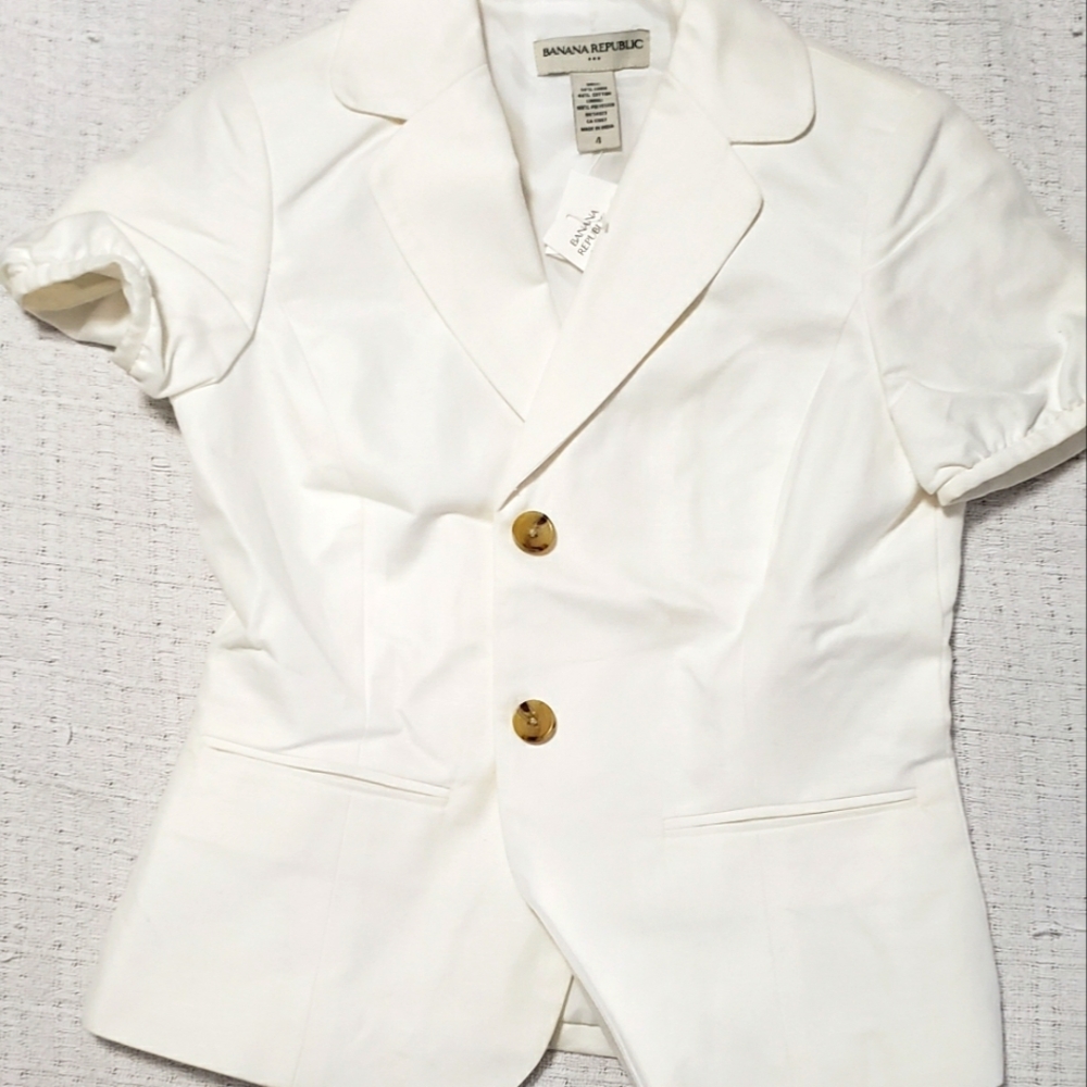 Banana Republic short sleeve blazer